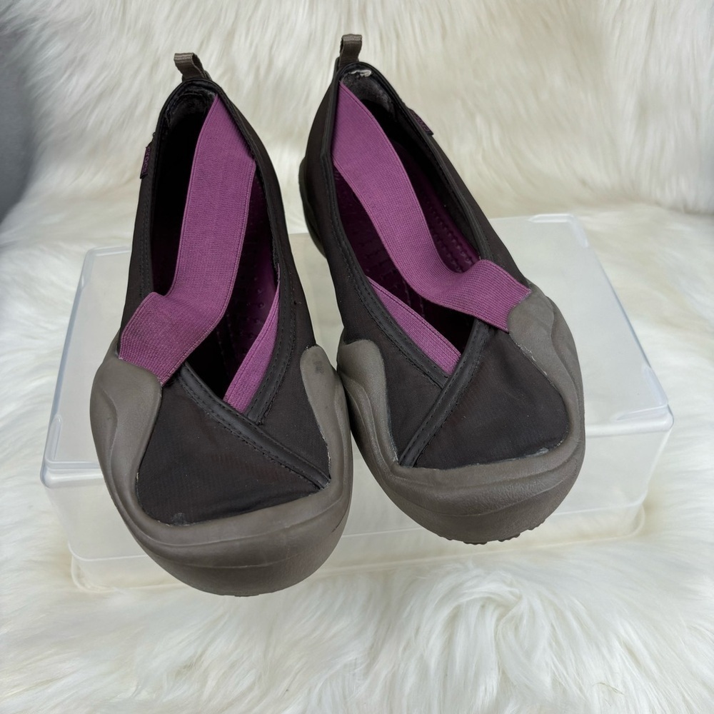 CROCS MOLLY CRISSCROSS STRAP STRETCH ELASTIC SHOES SIZE W 9